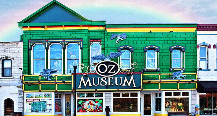 Museo OZ - ubicado en Warmigor, Kansas, Estados Unidos
